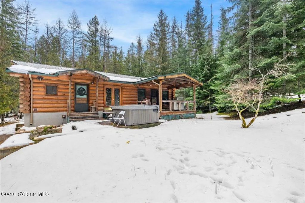 382 Fry Creek Rd, Sagle