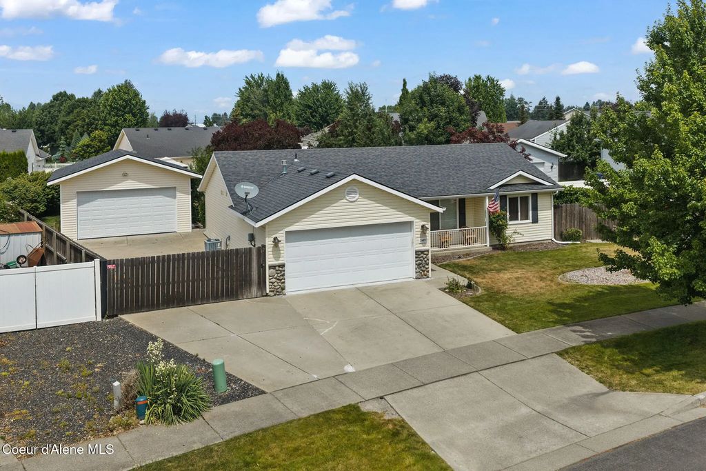 2459 W Warwick Ct, Hayden