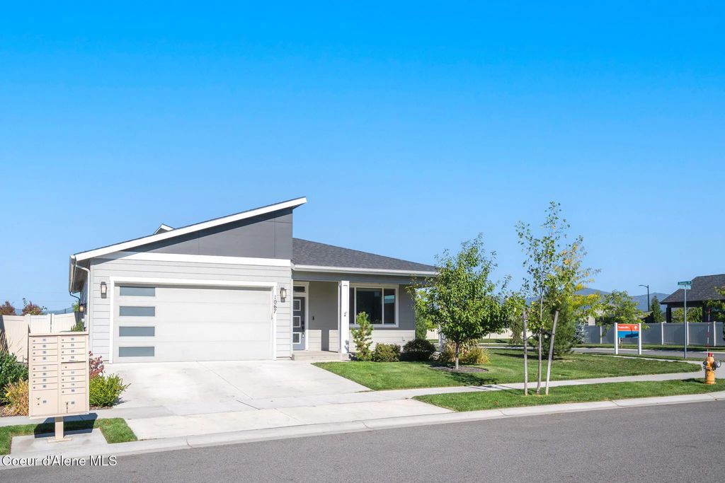 1067 E Percival Ave, Post Falls