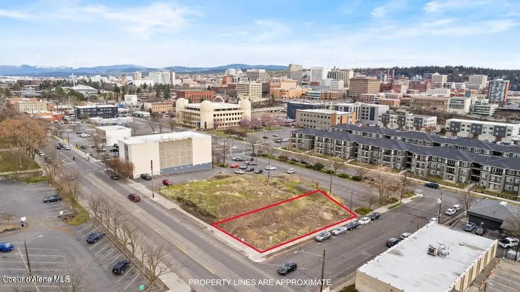 1229 W Broadway Ave, Spokane