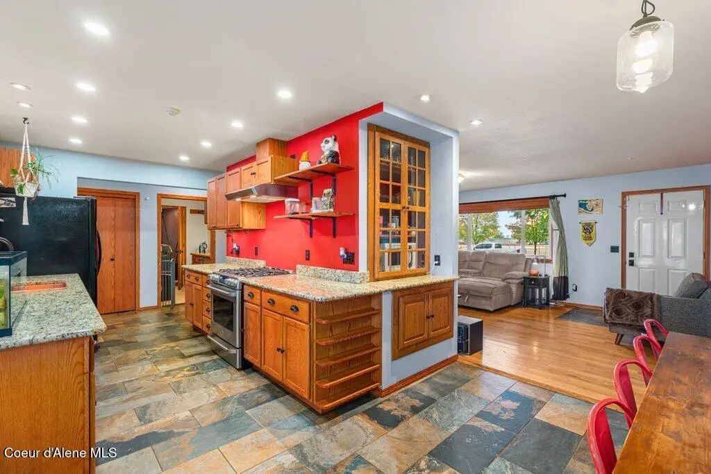 Question Icon Unique Red 2222 N Cecil Rd, Post Falls Property Listing: MLS® #26-10137