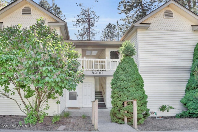 8299 N Village Dr #4, Hayden