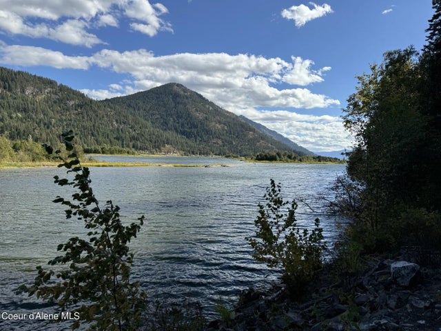 Nka S Idaho Club Dr, Sandpoint