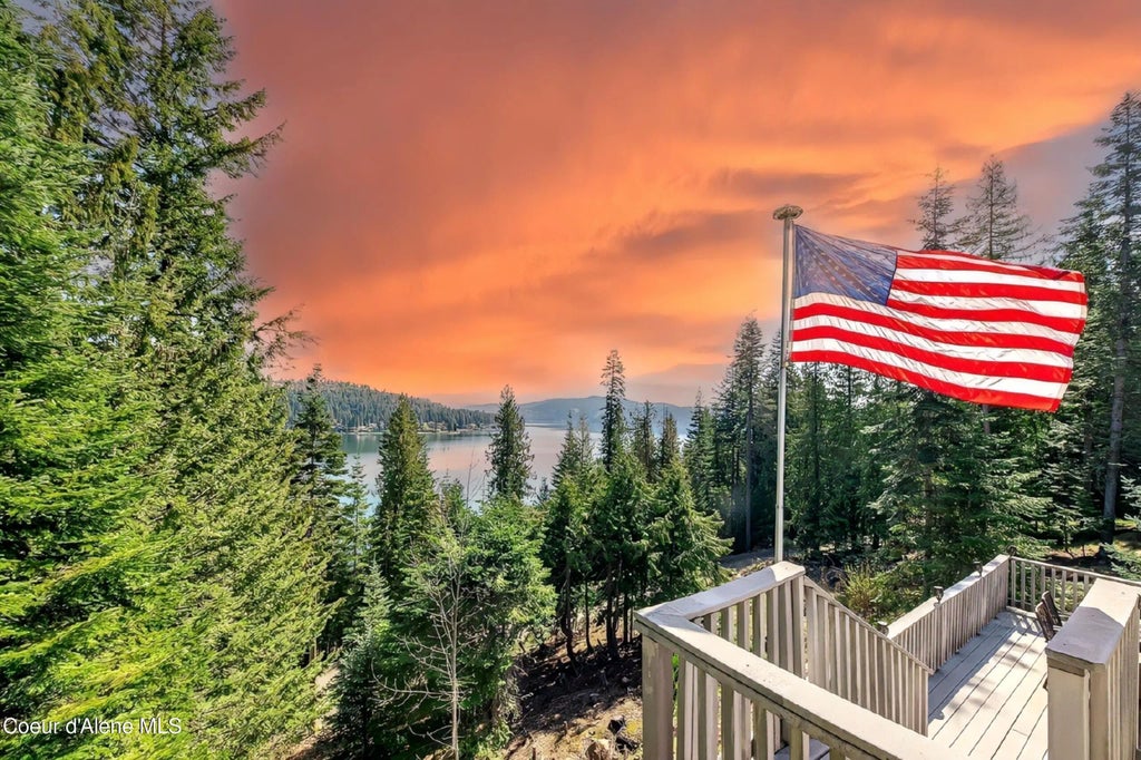 19820 S Alcan Rd, Coeur d'Alene