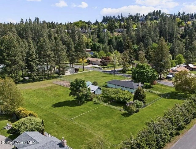 7647 15th St, Dalton Gardens