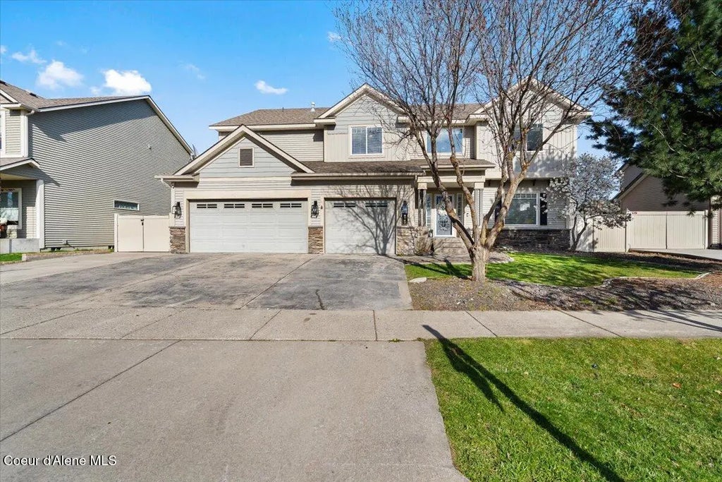 8747 Salmonberry Lp, Hayden