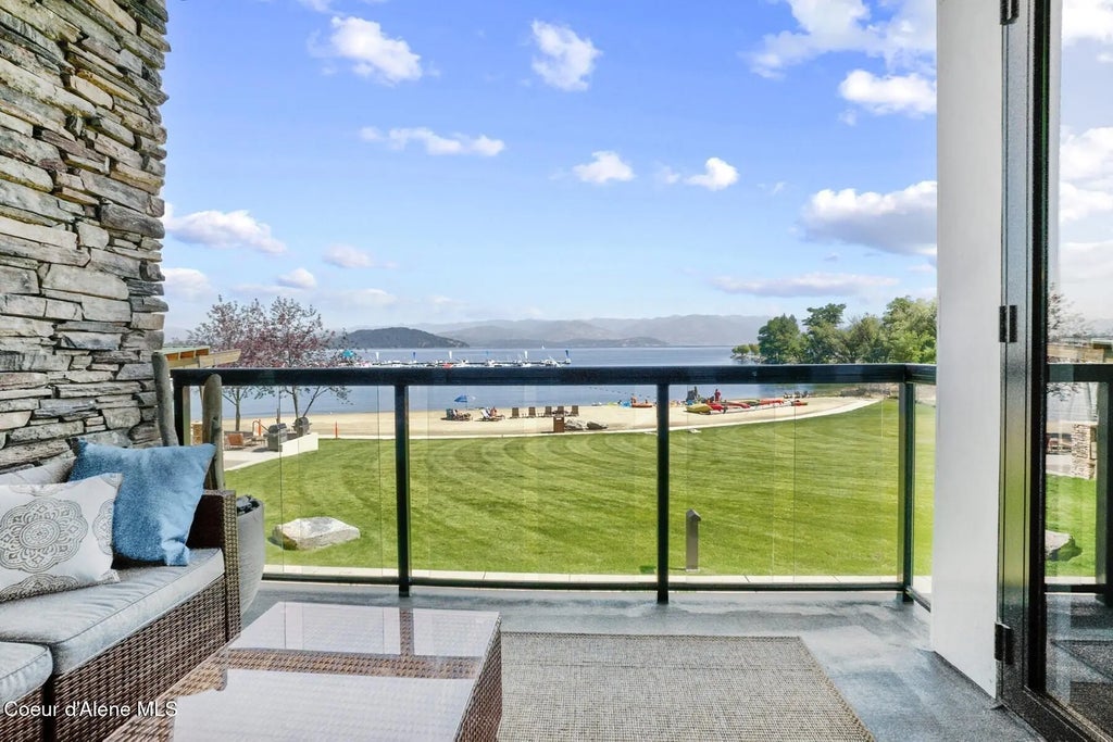 402 Sandpoint Ave Unit 123, Sandpoint