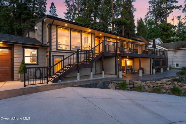 2406 S Silver Beach Rd, Coeur d'Alene
