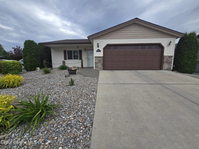 8622 W Bryce Canyon St, Rathdrum