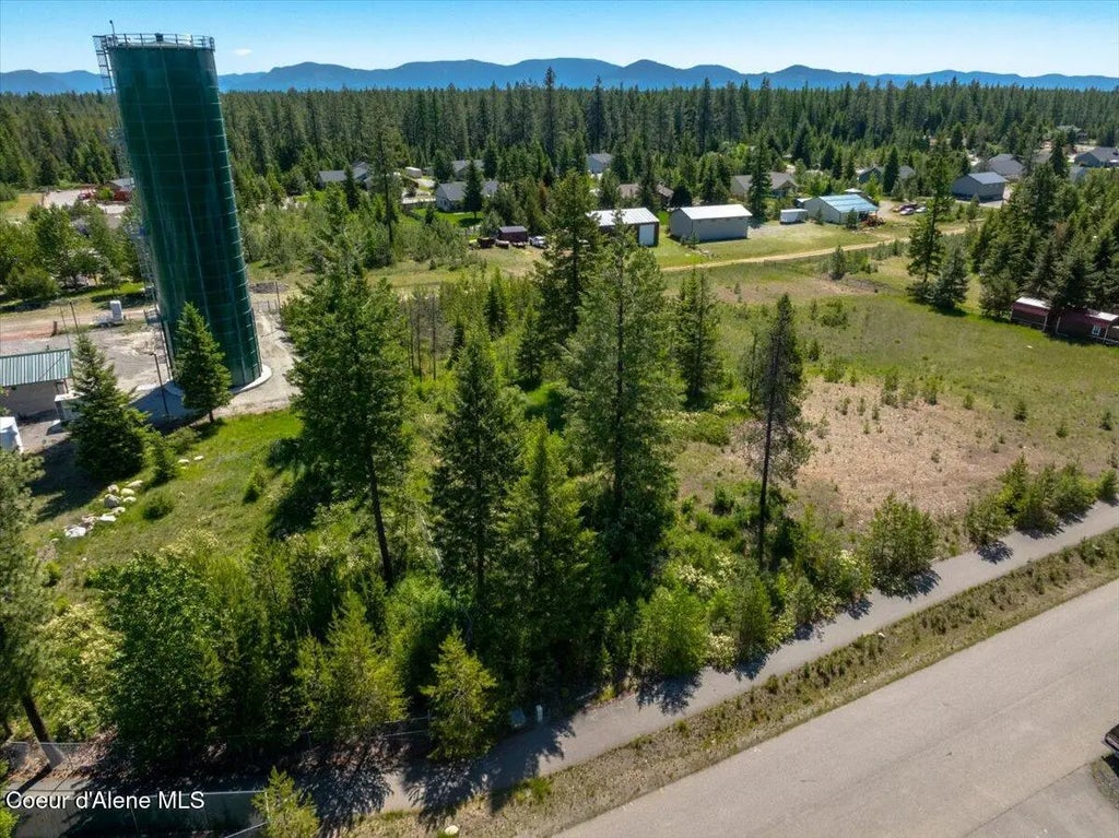 Lot 2 14th Ave, Spirit Lake