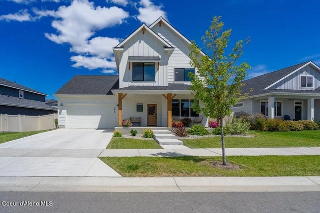 7060 N Roche Dr, Coeur d'Alene