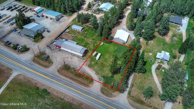 Nka Us-2, Priest River