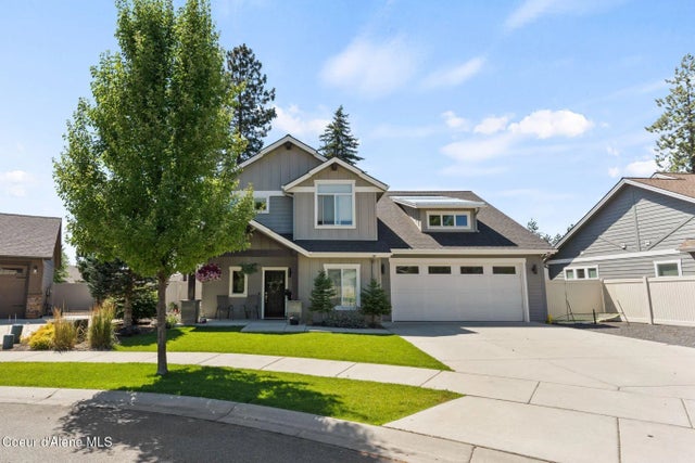 6845 N Baudelaire Dr, Coeur d'Alene
