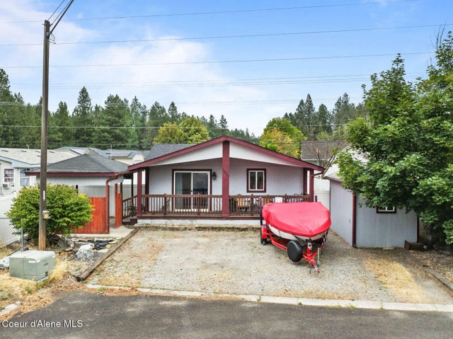 1829 E Bark Loop, Post Falls