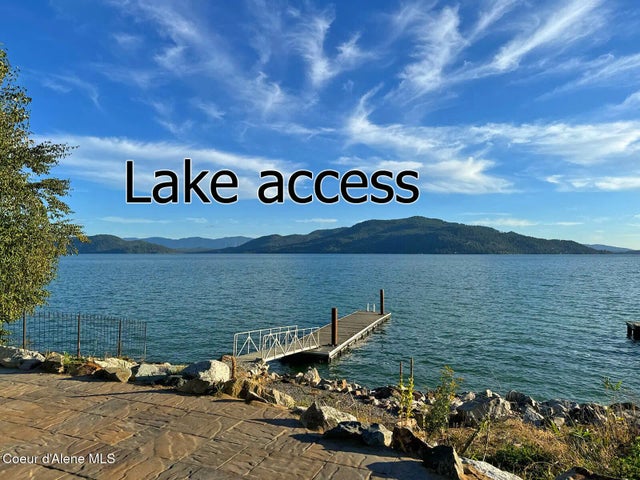 1 Crooked Ear Dr, Sandpoint