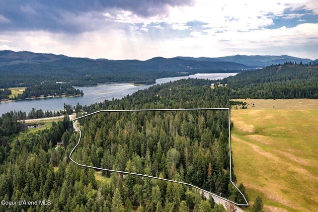 111 Wrenco Loop Road, Sandpoint