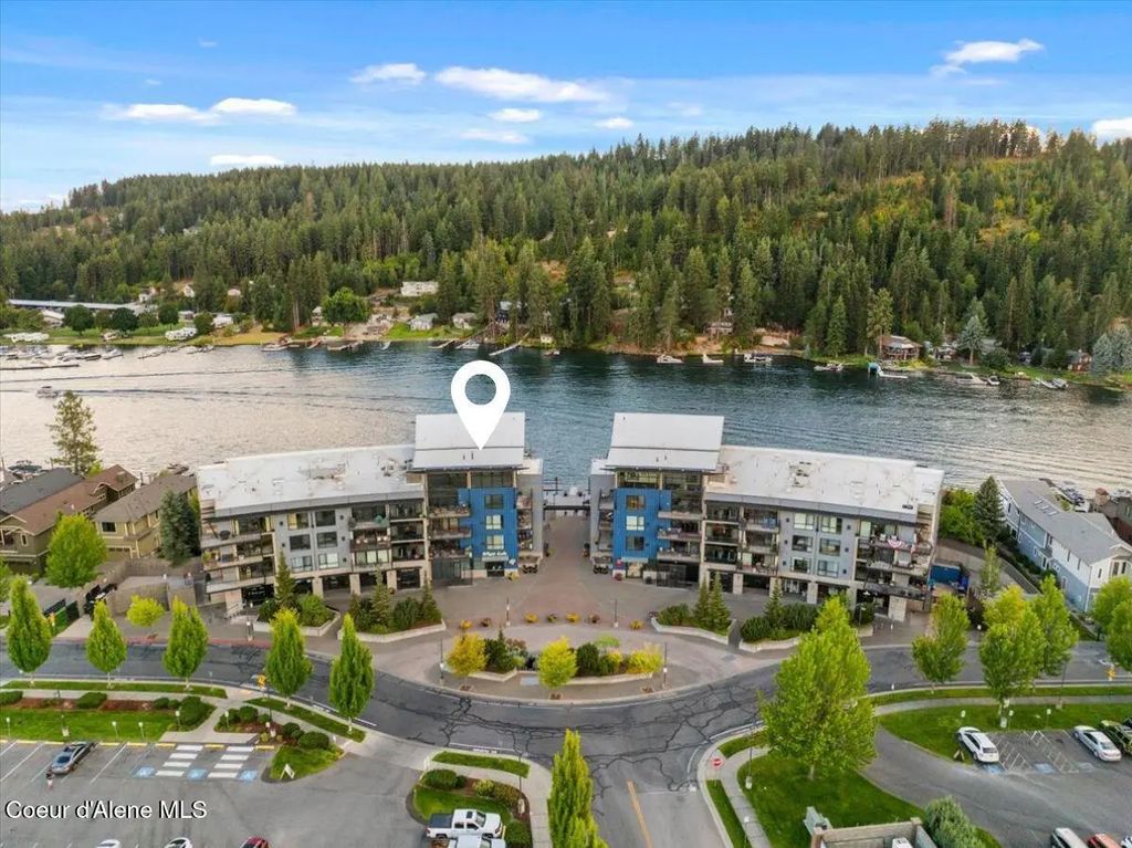 1884 W Bellerive Ln Unit 312, Coeur d'Alene