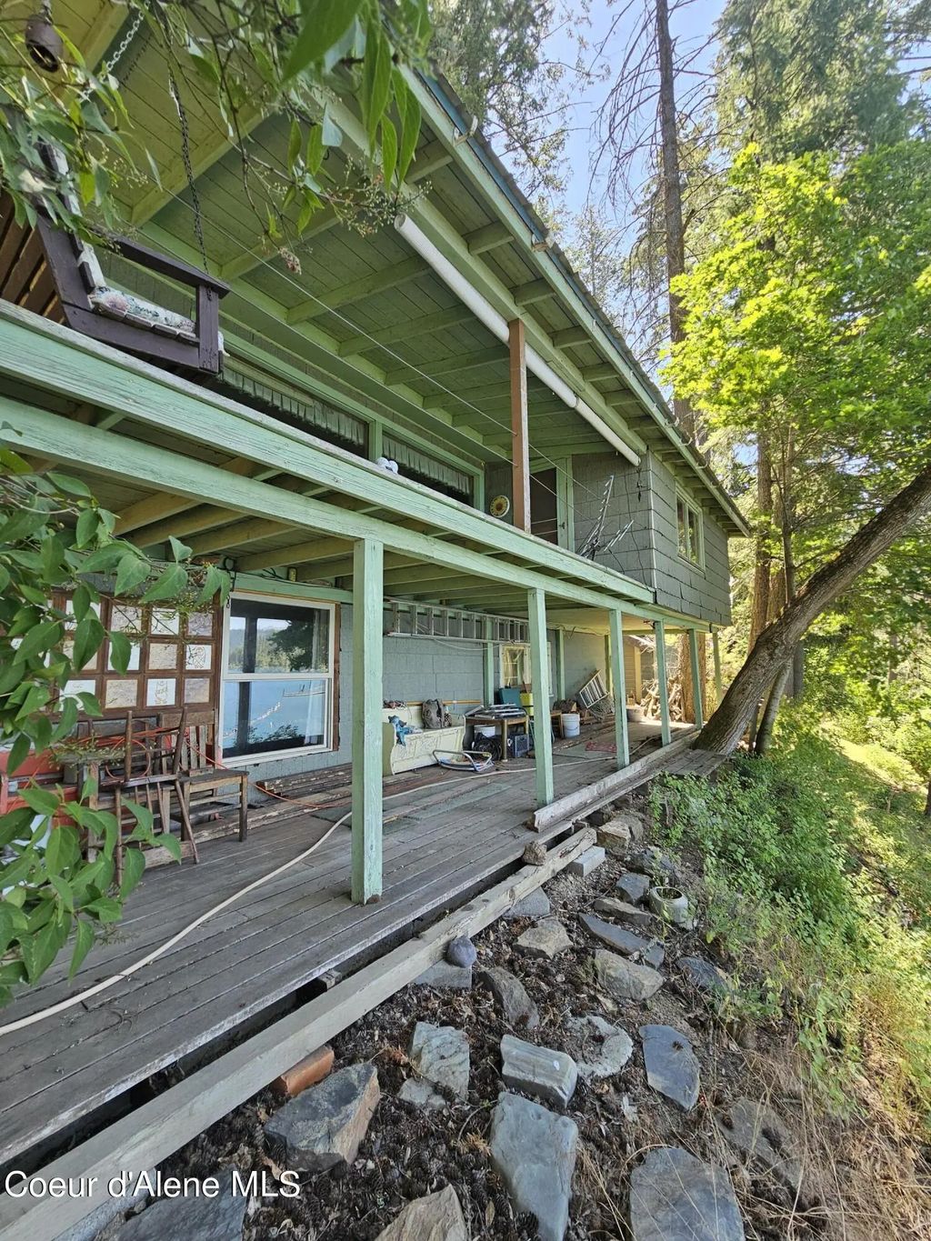 300 Rocky Point Loop Rd, Plummer