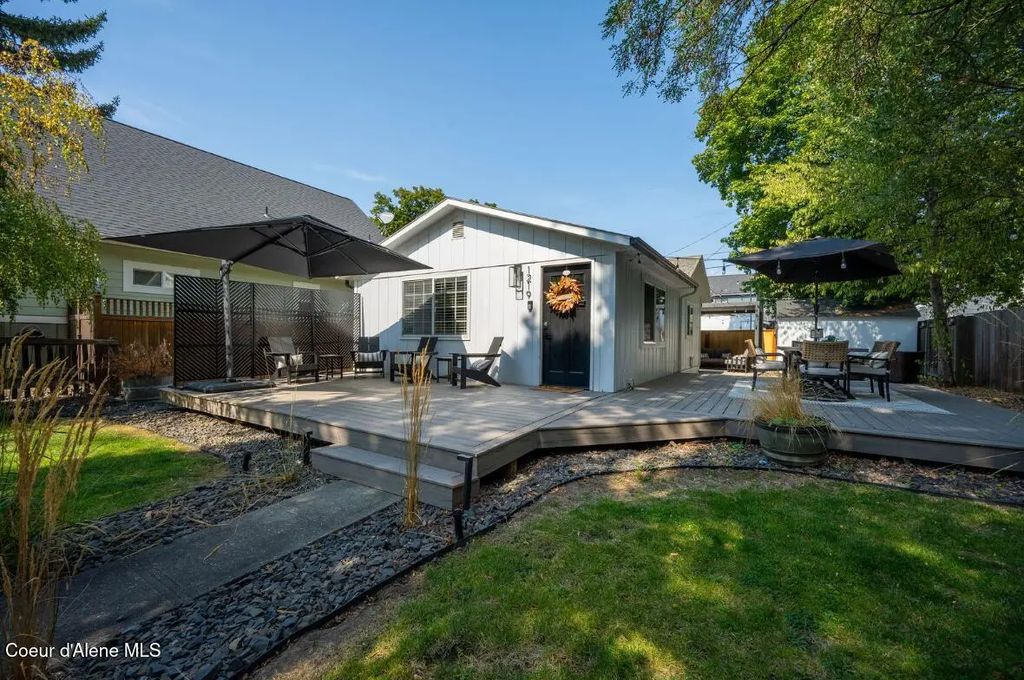 1219 E Coeur D Alene Ave, Coeur d'Alene
