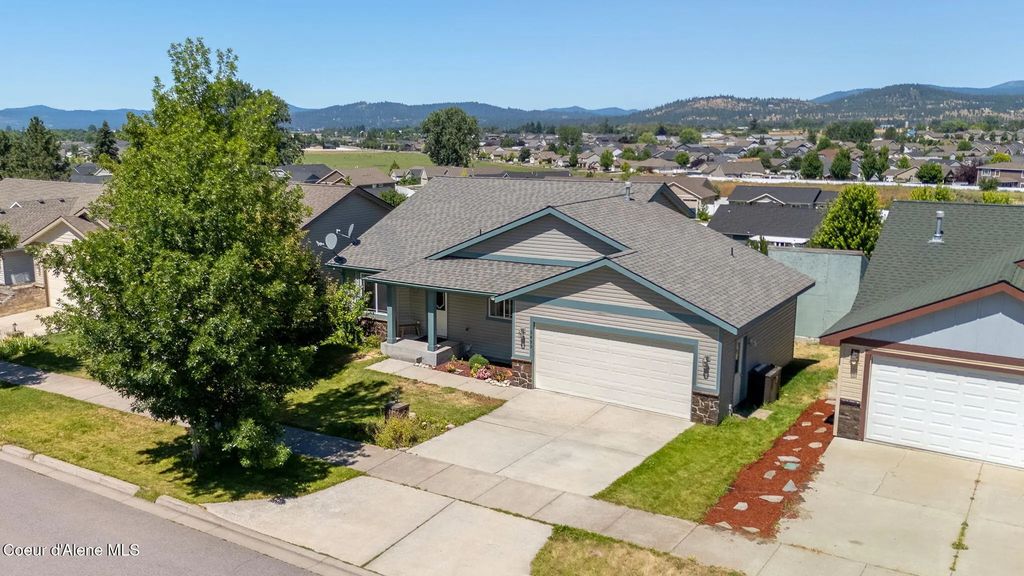 3495 N Carriage Ct, Post Falls