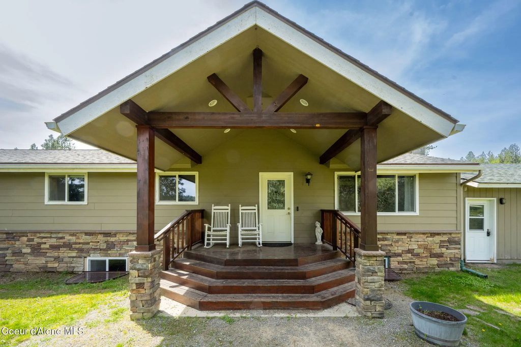 2087 E Glacier Rd, Hayden