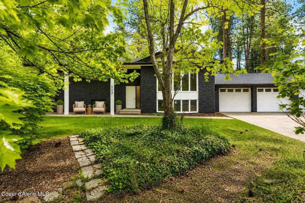 117 S Pinewood Dr, Post Falls