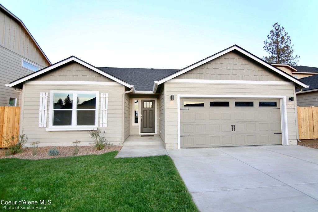 12157 W Kilkenny Dr, Post Falls