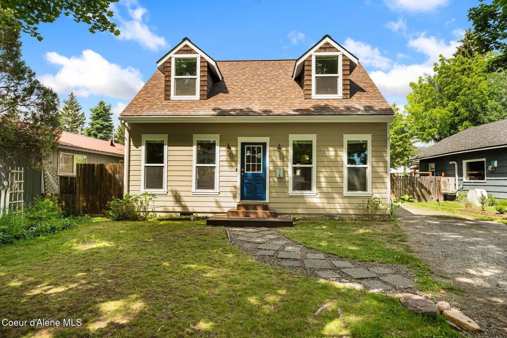 707 N Forest Ave, Sandpoint