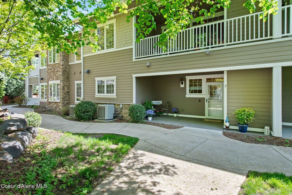 4539 Greenchain Loop Apt 2, Coeur d'Alene