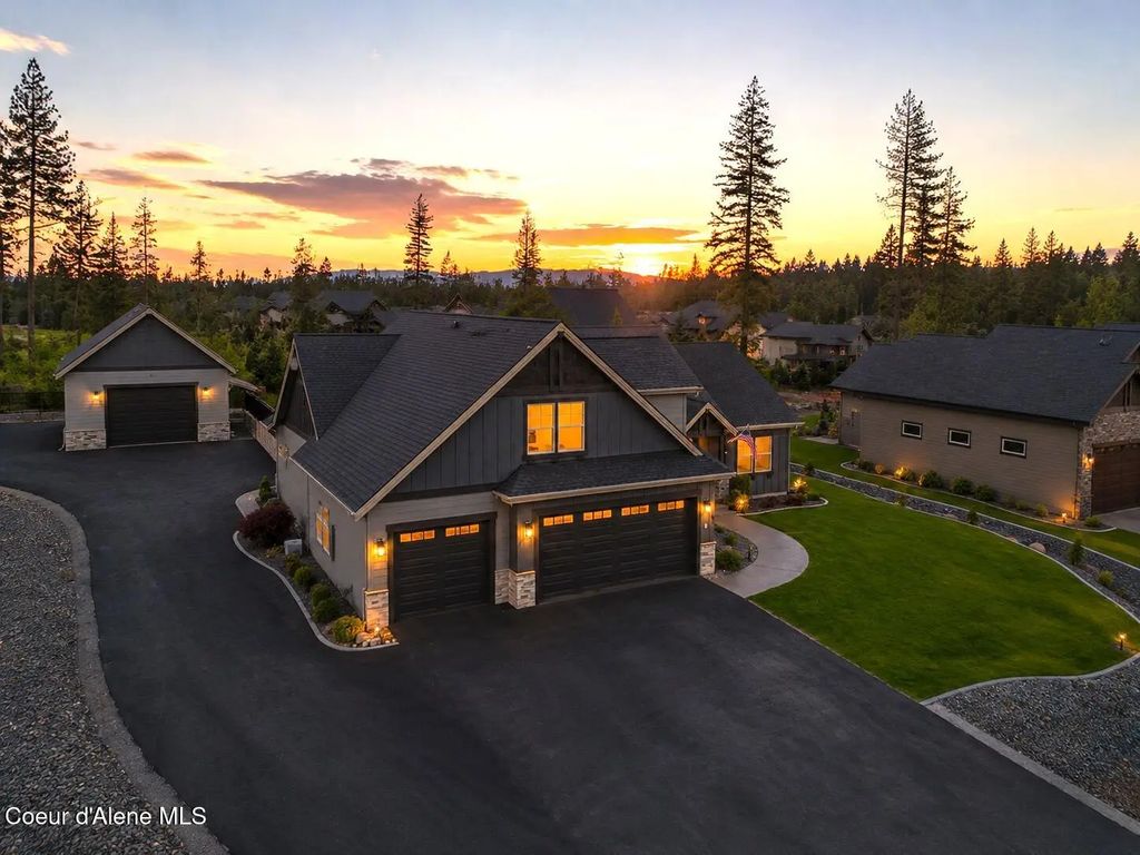 11633 N Spiraea Ln, Hayden