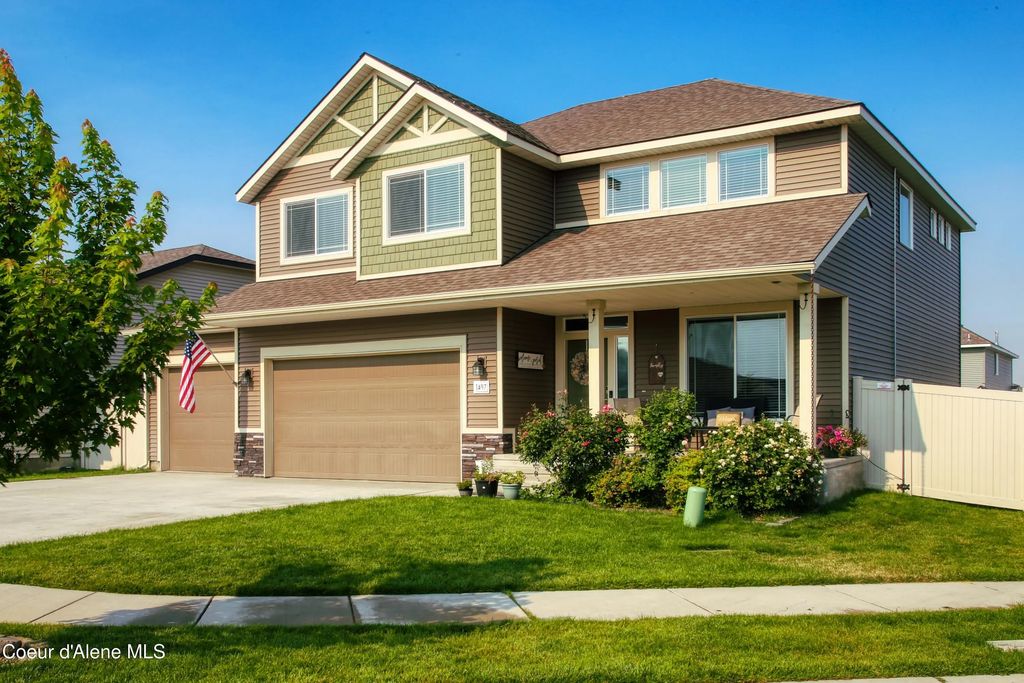 1497 N Minam Loop, Post Falls