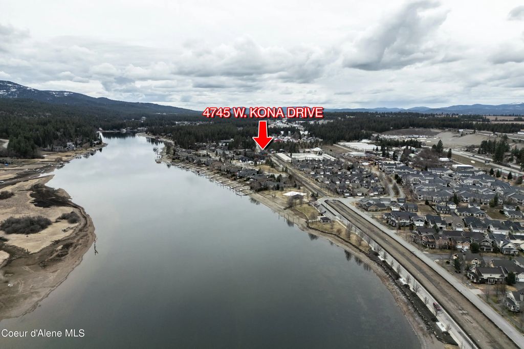 4745 W Kona Dr, Coeur d'Alene