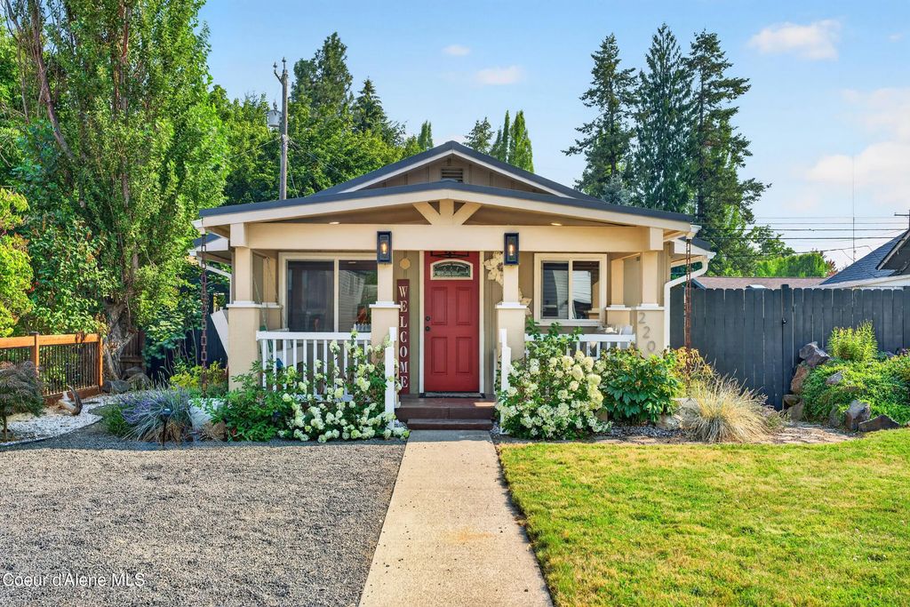 2206 E Coeur D Alene Ave, Coeur d'Alene