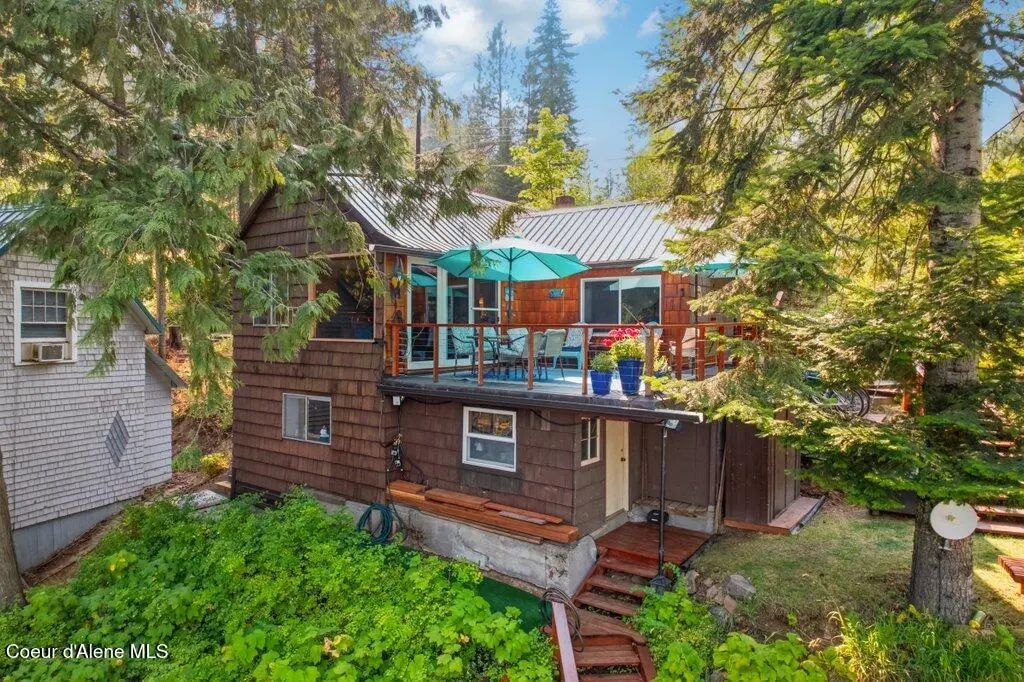580 Rocky Point Loop Rd, Plummer