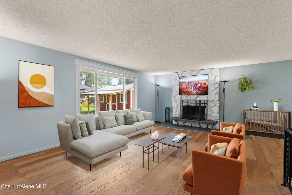1909 E Pine Hill Ct, Coeur d'Alene