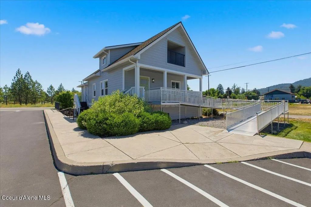 305 N Lincoln St, Post Falls