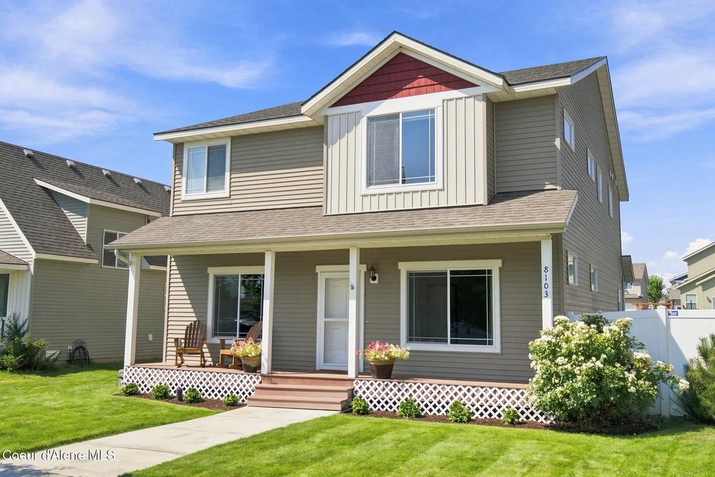 8103 N Crown Pointe St, Post Falls