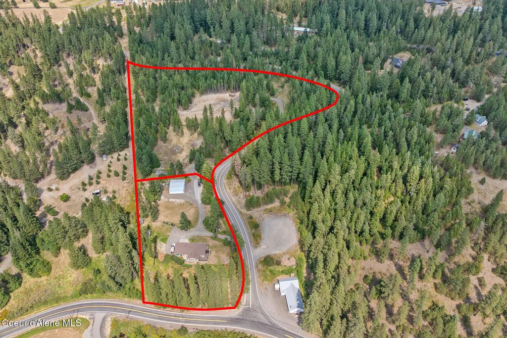 8035 W Meadowbrook Loop + Lot 1, Coeur d'Alene
