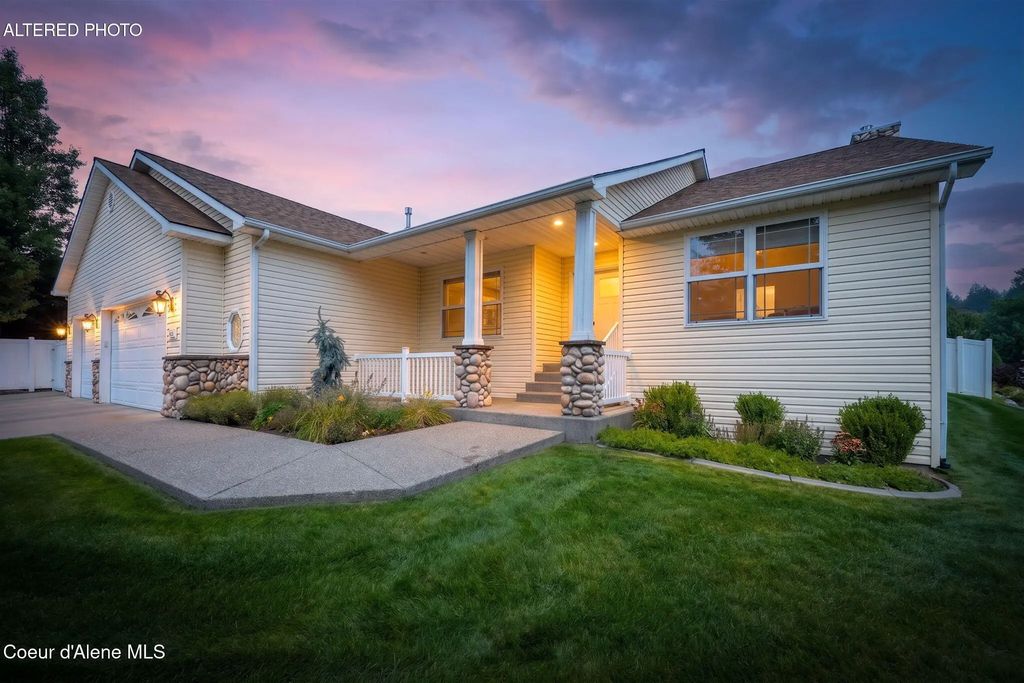 11296 N Rocking R Rd, Hayden