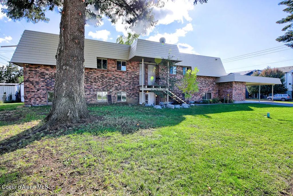 2830 N Julia St, Coeur d'Alene
