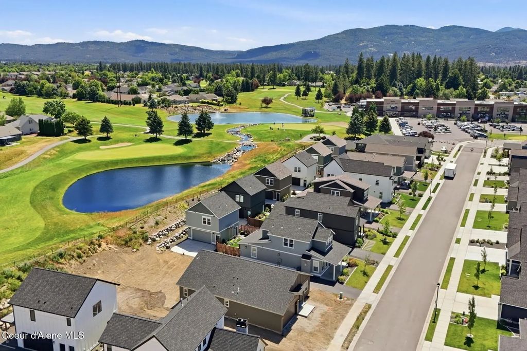 3476 N Blaze Loop, Post Falls