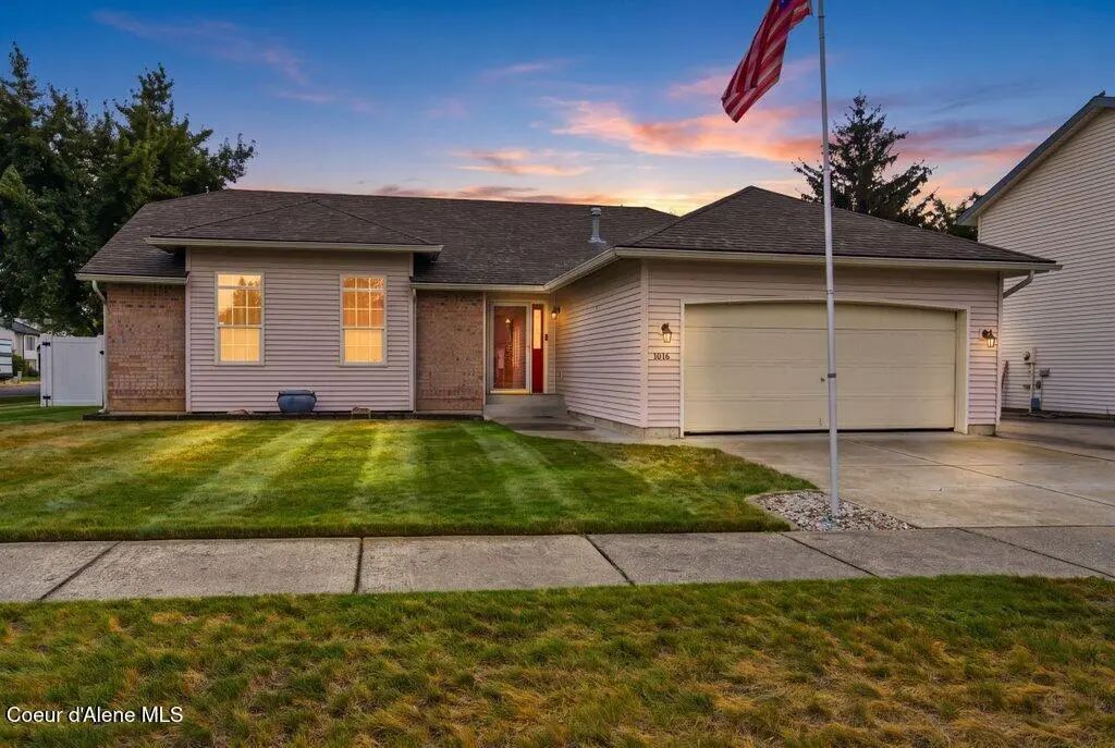 1014 N Frank Ct, Post Falls