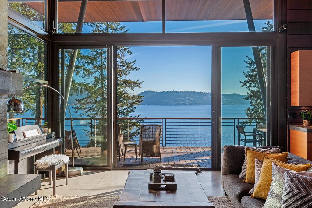 4758 W Solitaire Rd, Coeur d'Alene