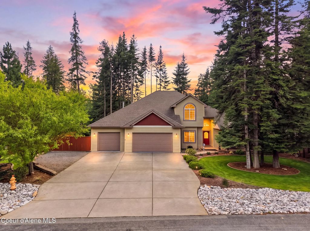 12377 N Bradbury Dr, Hayden