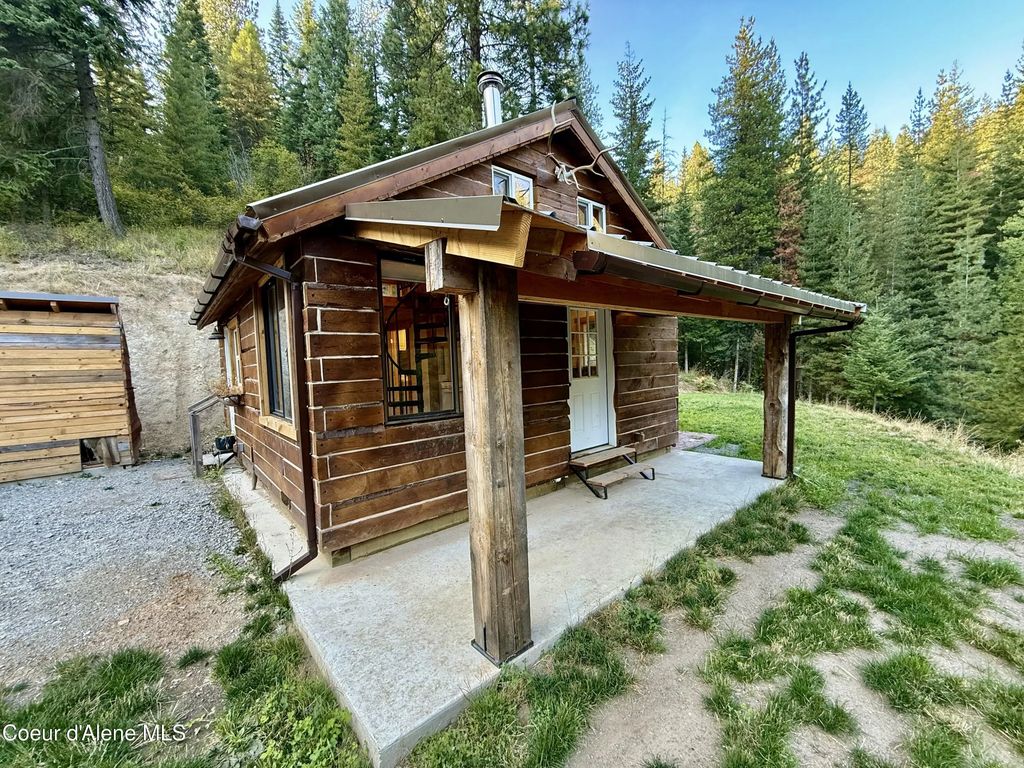 915 Terror Gulch Rd, Osburn