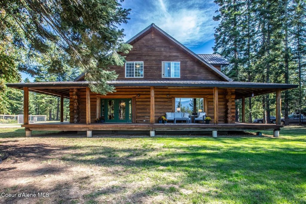 1861 Samuels Rd, Sandpoint