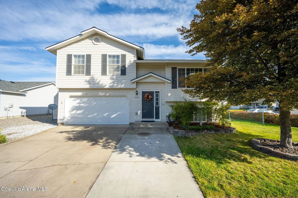 205 W Choctaw Ave, Post Falls
