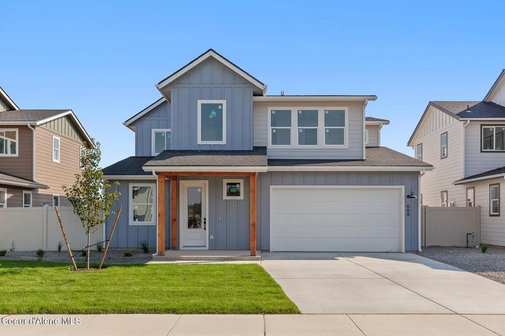 668 Moscow St, Sandpoint