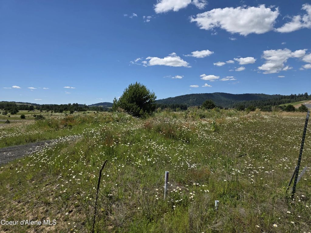 13 S Bolen St, Coeur d'Alene