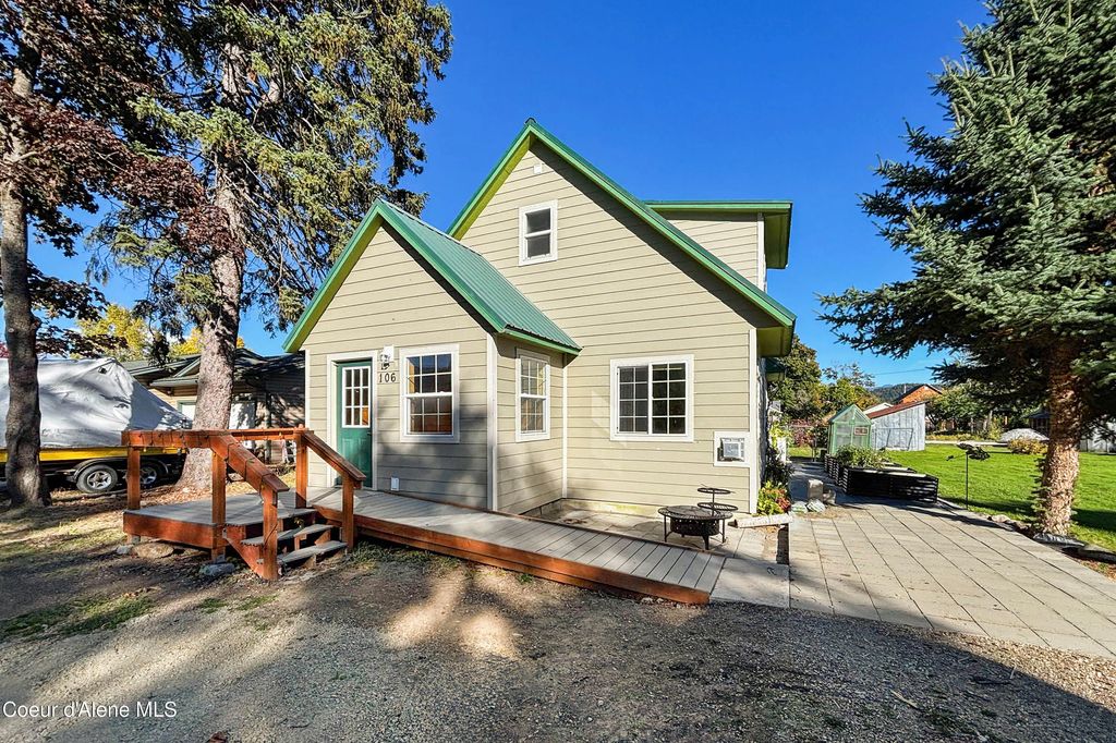 106 Hope St, Kootenai